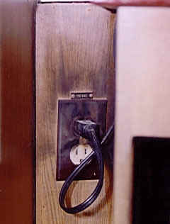 Electric-6.JPG (21518 bytes)
